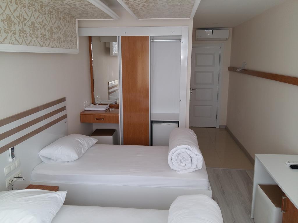 Cihan Hotel Hopa Δωμάτιο φωτογραφία